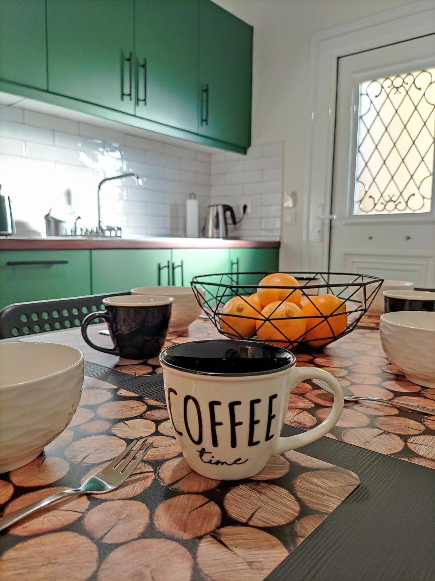 Angelique'S Cozy Apartment Alepou Экстерьер фото